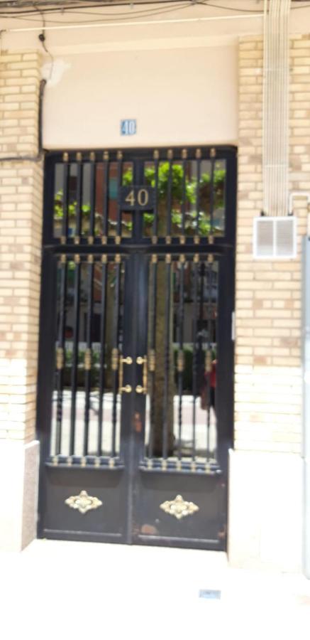 Apartamentos El Conde Санто-Доминго-де-ла-Кальсада Экстерьер фото