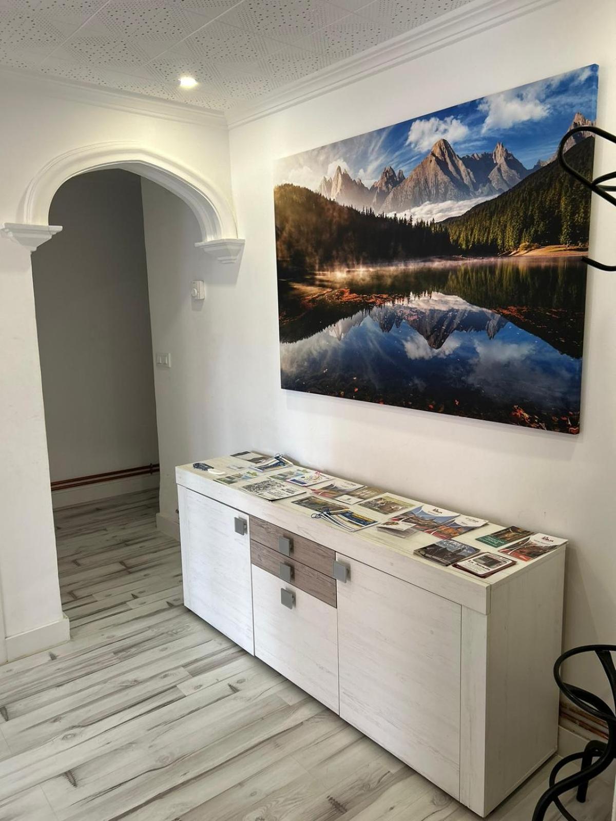 Apartamentos El Conde Санто-Доминго-де-ла-Кальсада Экстерьер фото